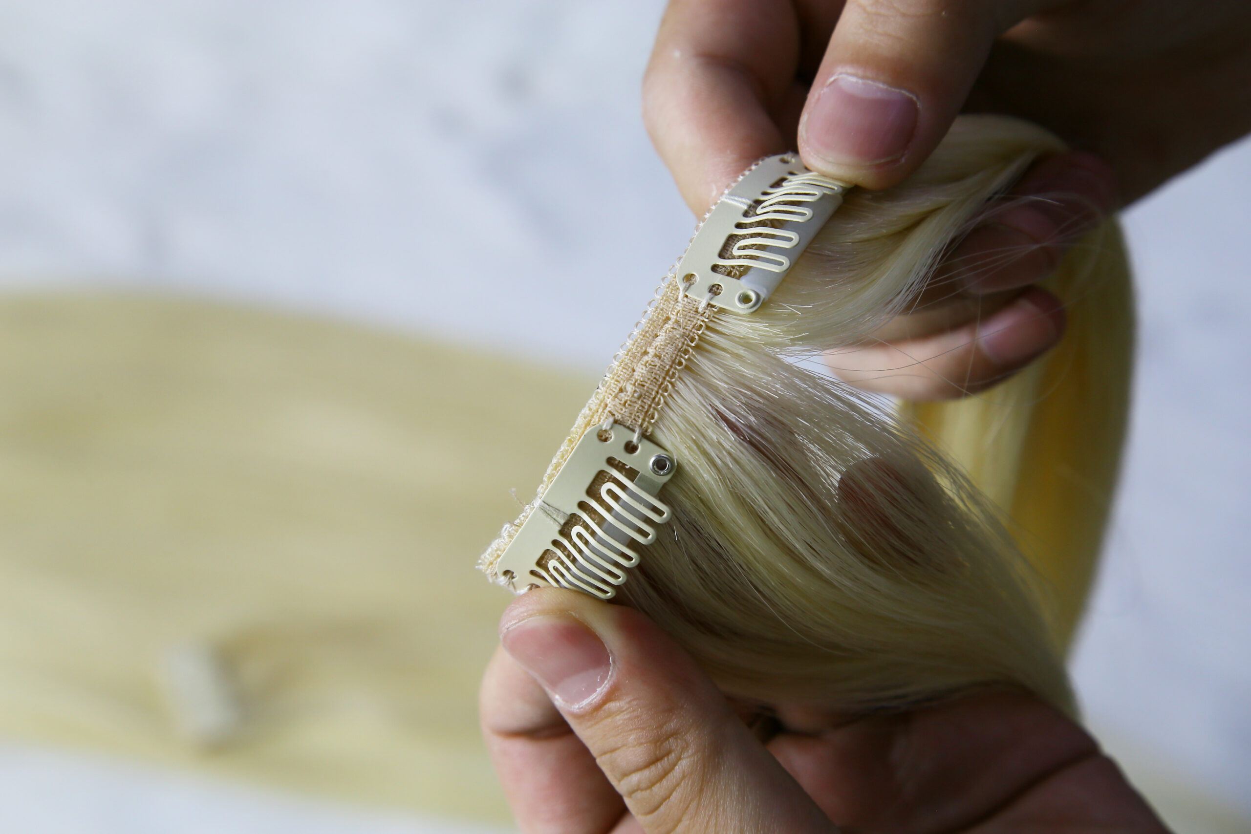 Lace Clip-in Hair - Image 3